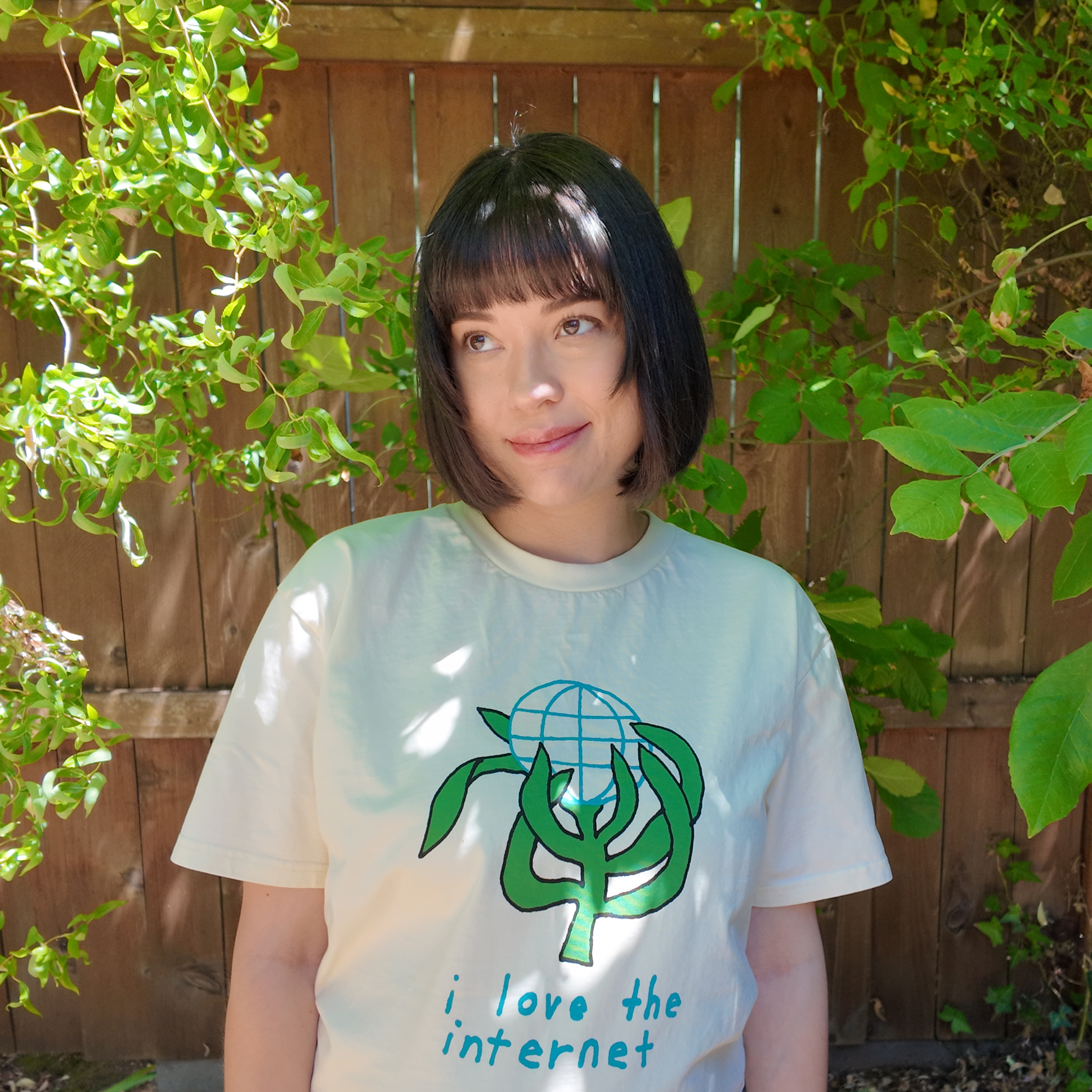 internet tee